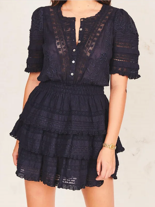 Modern Women's Outfit Quincy Dress In Black