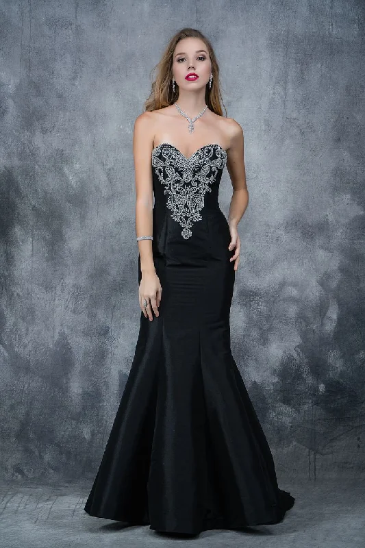 Crazy Discounts, Hurry Up Nina Canacci 2135 Size 8 Black long mermaid dress Prom Dress Evening Gown