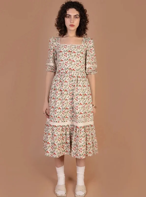 Fall Sale, Prices Drop Ixora Dress in Pop Floral