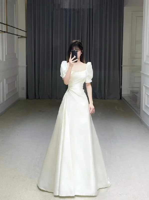 Shop Sale Items Retro Style White Satin Wedding Dress  Y4781