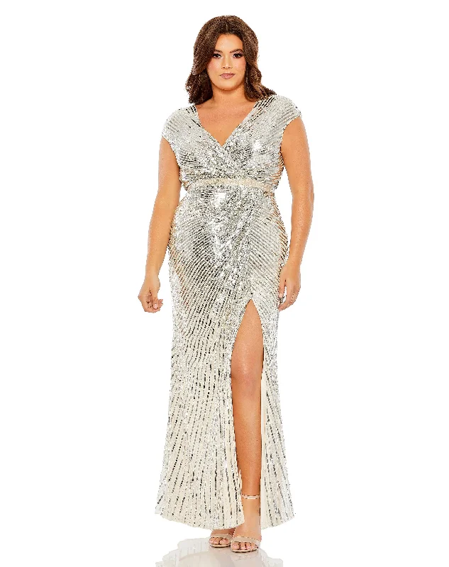 Bid Farewell To The Old Season Mac Duggal 5352 Fabulouss Plus Size Long Cap Sleeve Formal Dress