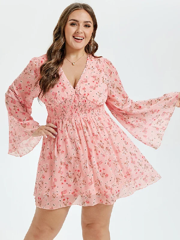 Sophisticated Style Offers Plus Floral V Neck Ruched Ruffle Short Dress