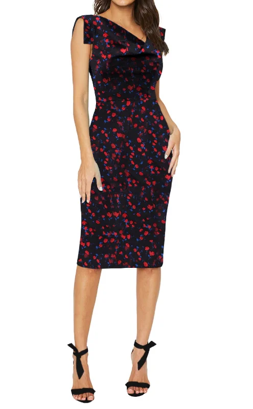Relaxed Fit Women's Fashion Jackie O Dress In Berry Blossom