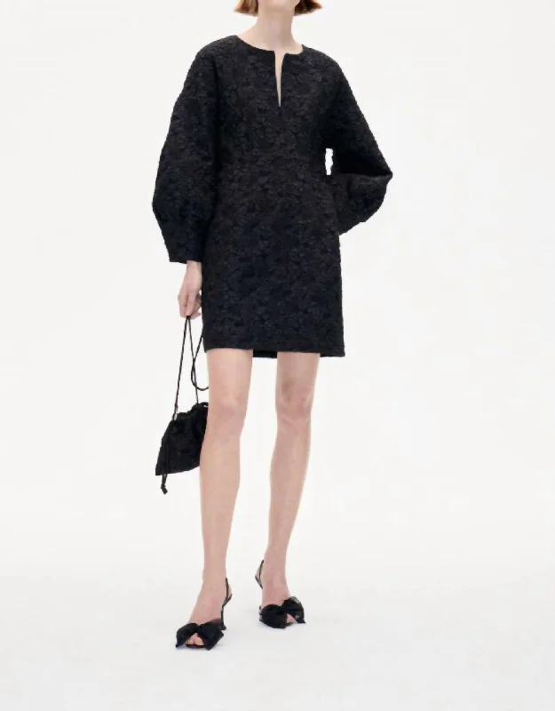Spring Fashion Amyra Elegant Dress In Black