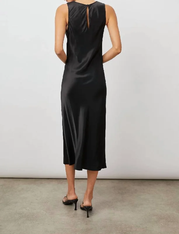 High End Fashion Gabriella Dress In Black