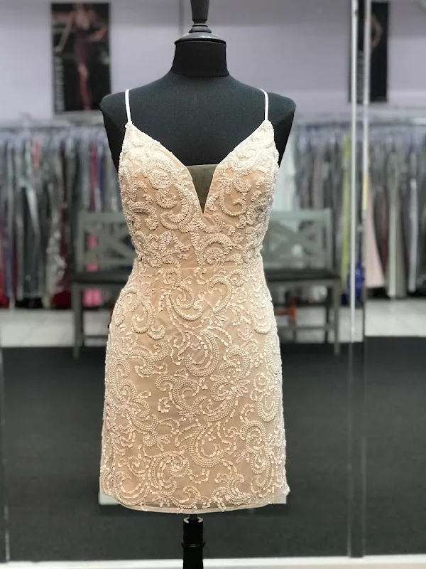 Trendy Women’s Fashion Ashley Lauren 4257 Size 4 Short Beaded Cocktail Dress Formal Ivory Gown beaded sequin