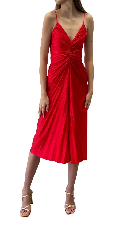 Lightweight Fabric Marylin Dress In Red