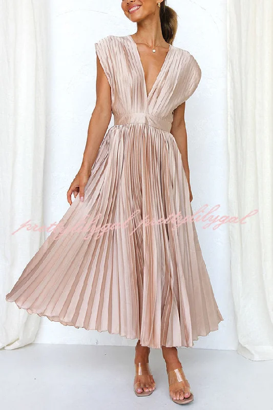 Sophisticated Outfits Hello Gorgeous Satin Pleated Midi Dress