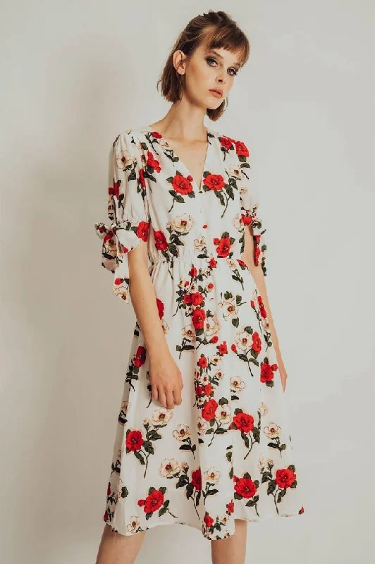 Trend Alert Lorelei Floral Calf Length Dress