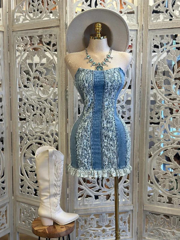 Limited Time Special Offer Strapless Lace Denim Mini Dress - Estira Poco , Slightly Stretchy