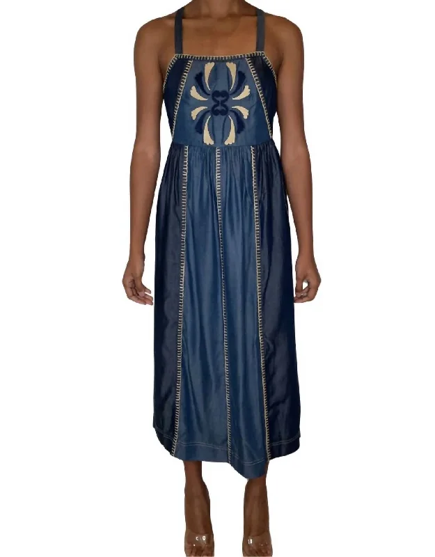 Sale Clothes Online Della Dress In Dark Blue