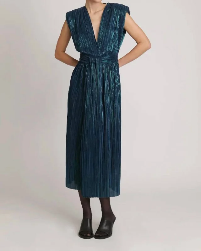 Snag Fabulous Fashion Bargains Donna Dress In Dark Ocean