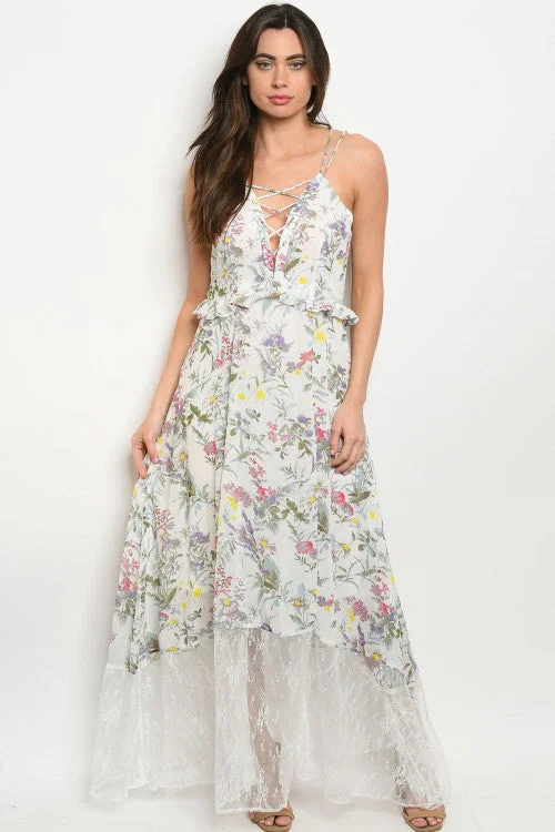 Relaxed Fashion White Floral Lace Accent Maxi Dress