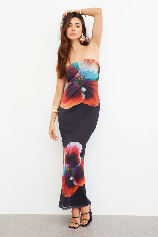 Trendy Outfits For Ladies BOLD FLORAL BANDEAU MAXI DRESS