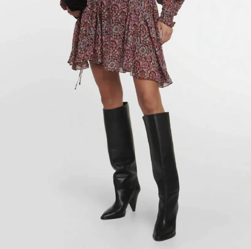 Seasonal Fashion Noanne Dress In Brown