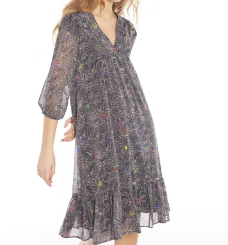End Of Season Sale Clothing Paisley Dress In Navy