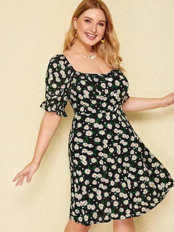 Hot Picks Plus Ditsy Floral Print Flounce Sleeve Dress