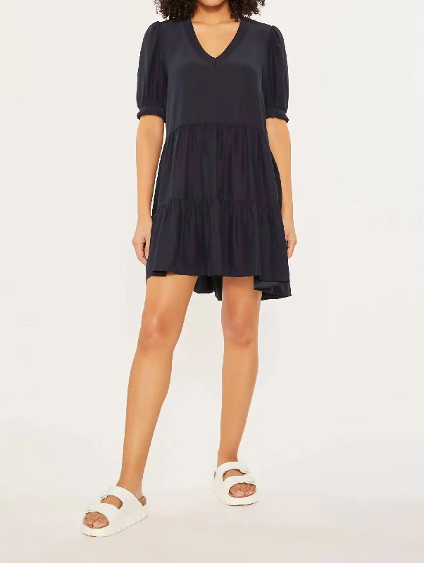 Clothing Woman Emalina Dress In Navy