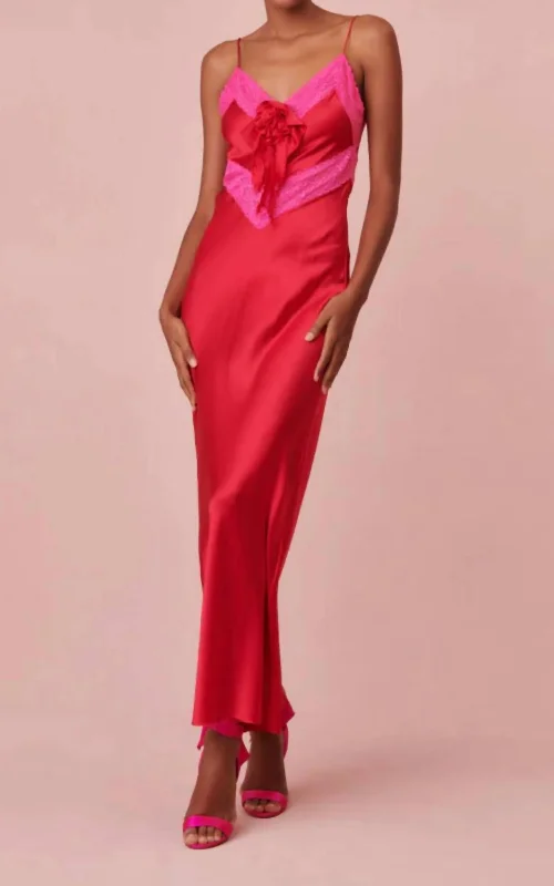 Edgy Fashion Serita Dress In Red