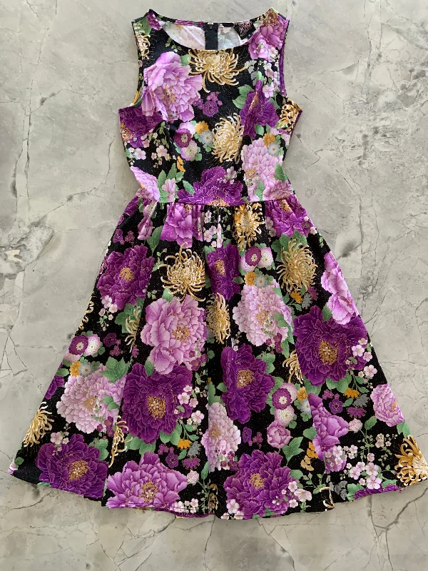 Valentine's Special Purple Metallic Floral Vintage Dress