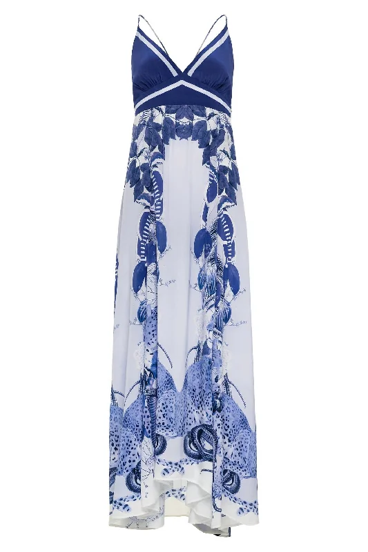 Hot Trends Star Dress In Majestic Animals