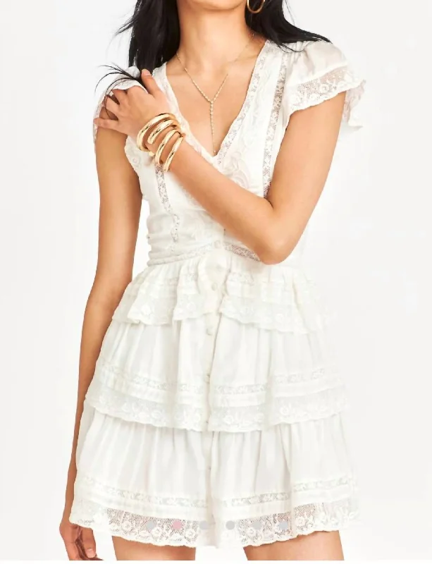Season Appropriate Women's Collection Kindler Dress In Antique White