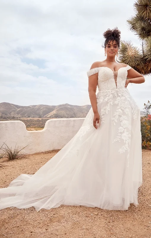 Timeless Elegance Sale Casablanca Bridal Beloved BL433C size 22 Penny Curvy A-Line Wedding Dress Floral Lace Deep V-Neck Off The Shoulder Tulle Train Bridal Gown