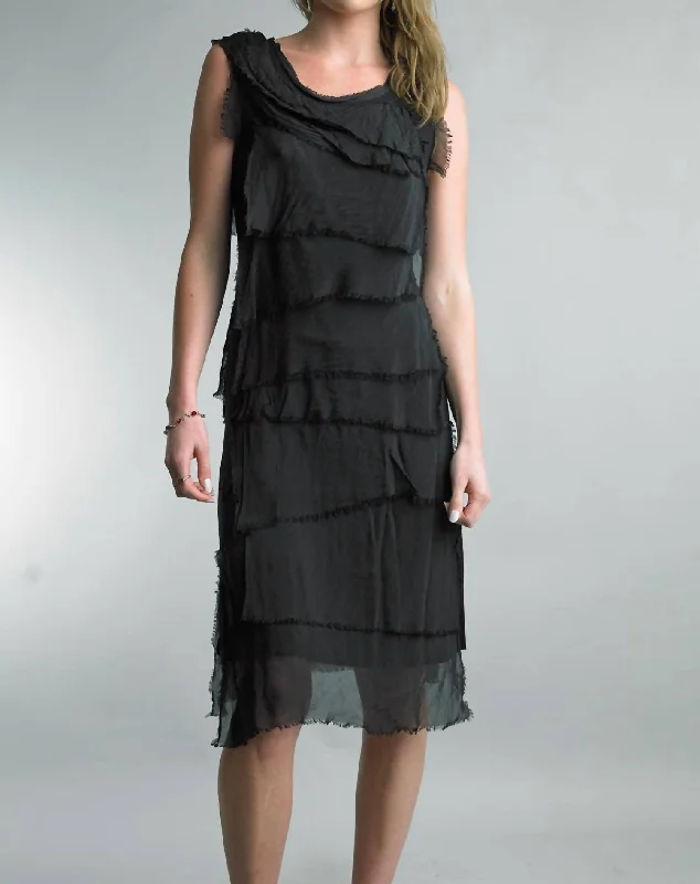 Chic Style Discounts Fae Dress In Black