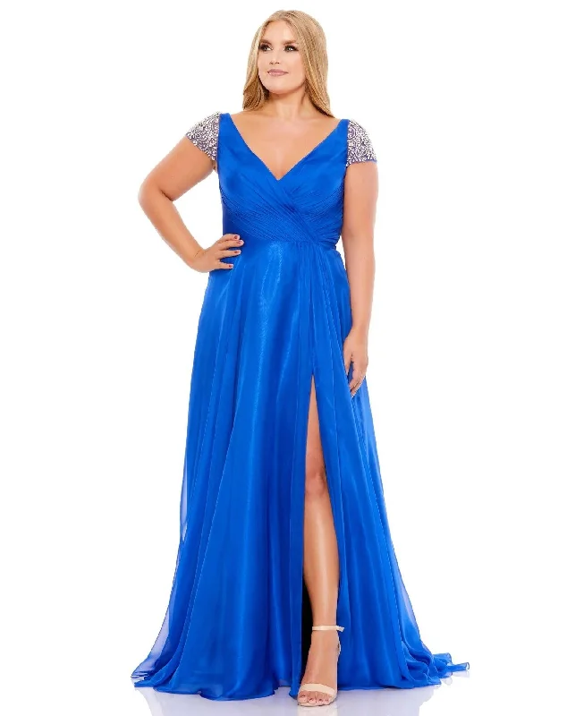 Retro Style Promotions Mac Duggal 67723 Long Plus Size Formal Beaded Dress