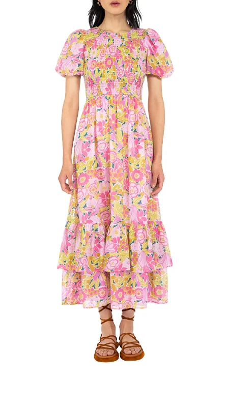 Fashion-Forward Quant Dress In Rose