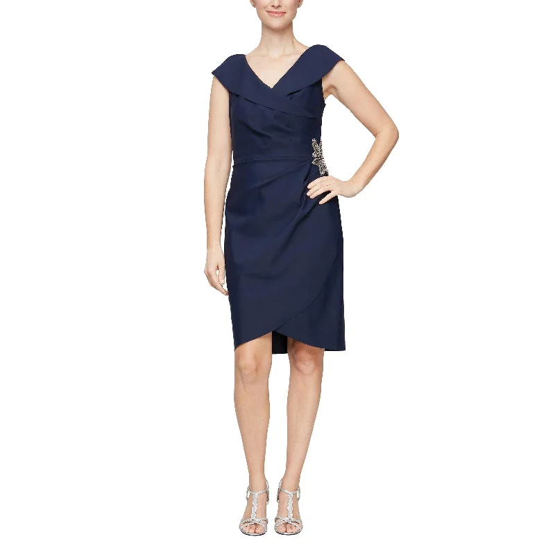 Unleash Your Fashion Alex Evenings AE8134300 Short Sheath Cocktail Dress