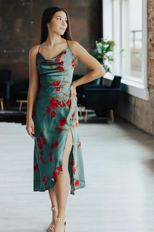 Style Breakthroughs Astr Gaia Floral Midi Dress Lux Collection