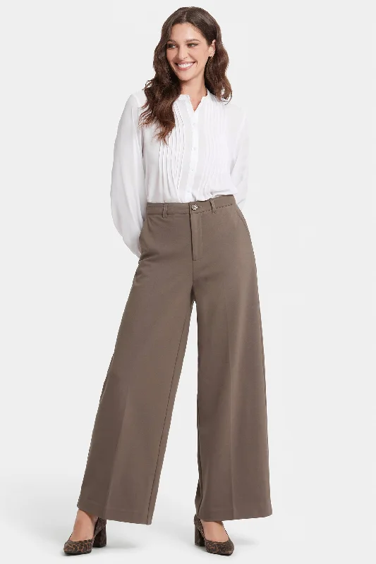 The Latest Trends Whitney Trouser Pants - Dark Wood