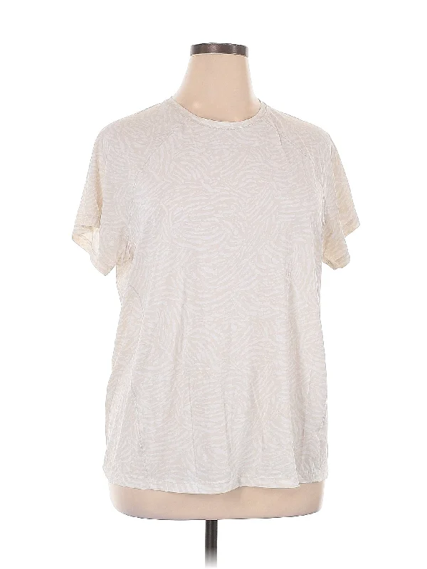 Trendy Attire For Her Short Sleeve T Shirt