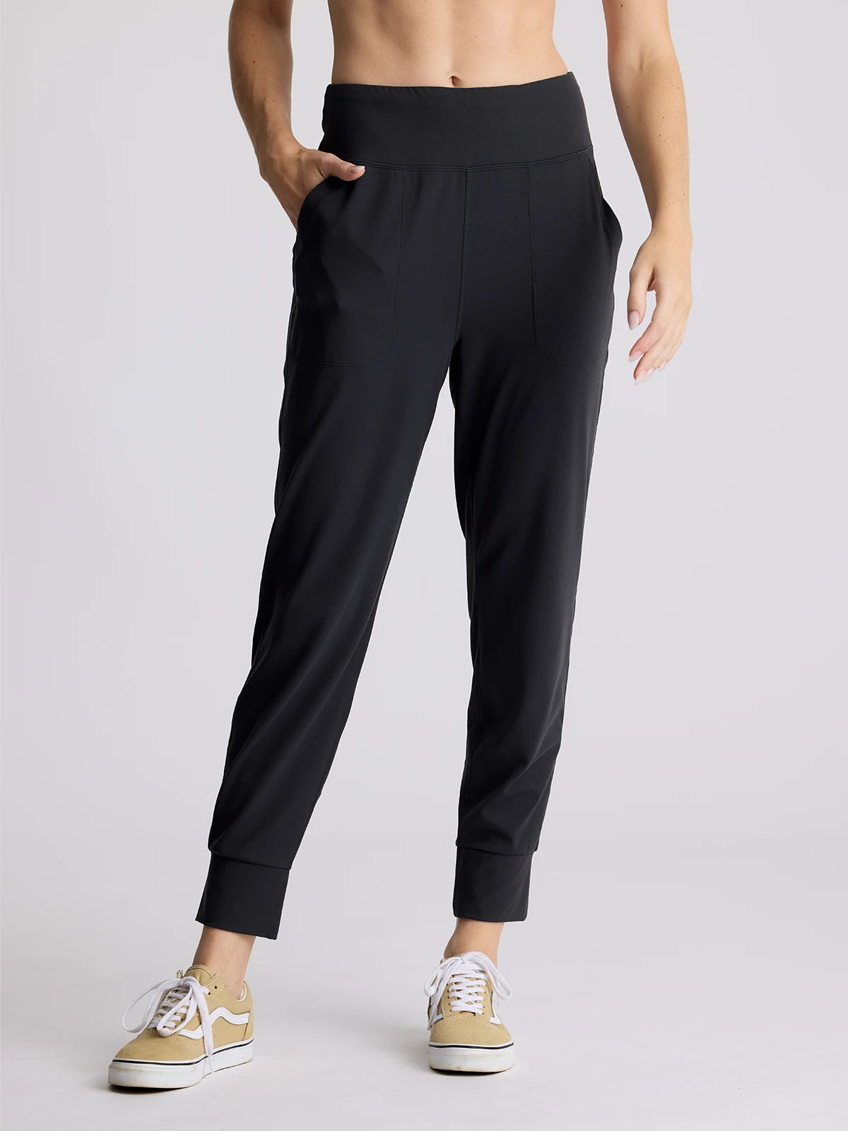 Fashionista Favorites Women's Highmile Fitted Jogger - Black Sand