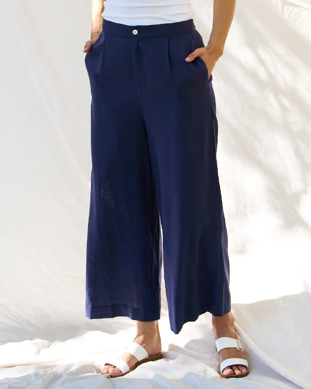 Hot Styles Betty Basics Aspen Palazzo Pant Navy