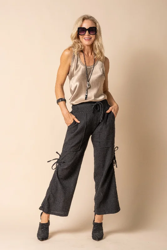 Glamorous Fashion Offers Hugo Linen Blend Pant in Onyx