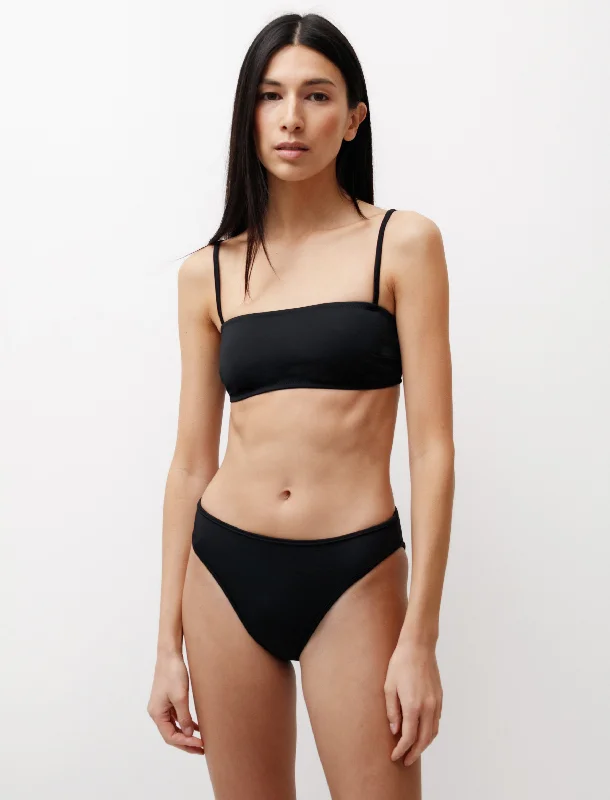 Versatile Wardrobe Essentials Lucky Top Black