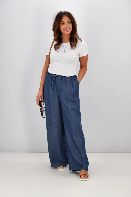 Fashion-Forward Sass Danielle Pant Dark Wash