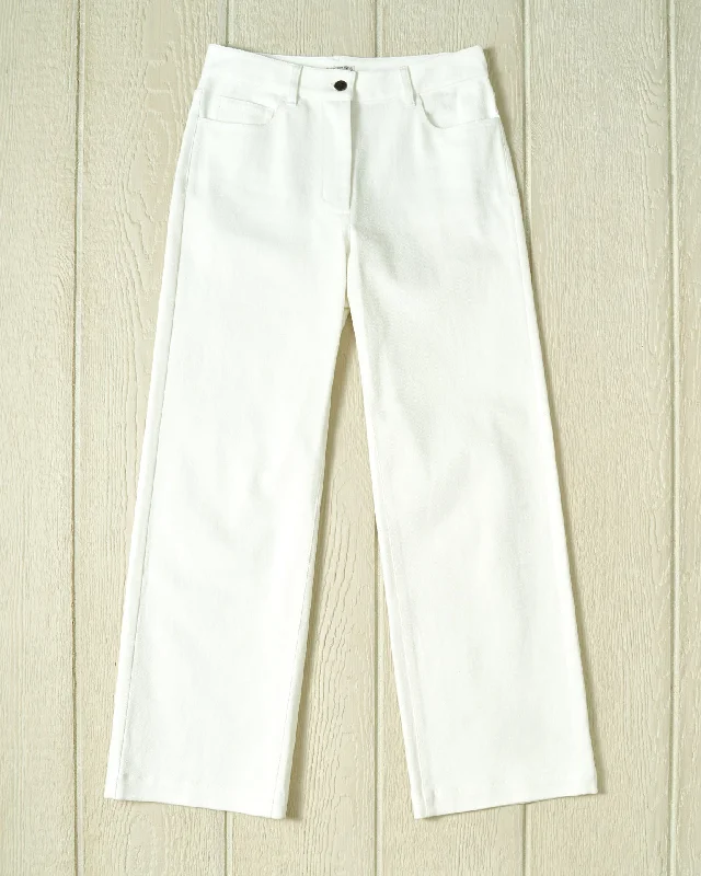 Cozy Comfort Style Sale Women's Five Pocket Jean in White Denim