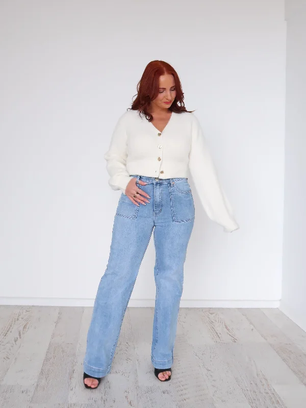 Casual Chic Rose Cardigan - Cream