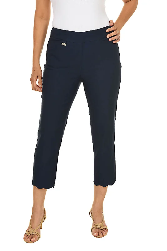 Seasonal Sale Pull-On Scalloped Capri Pant